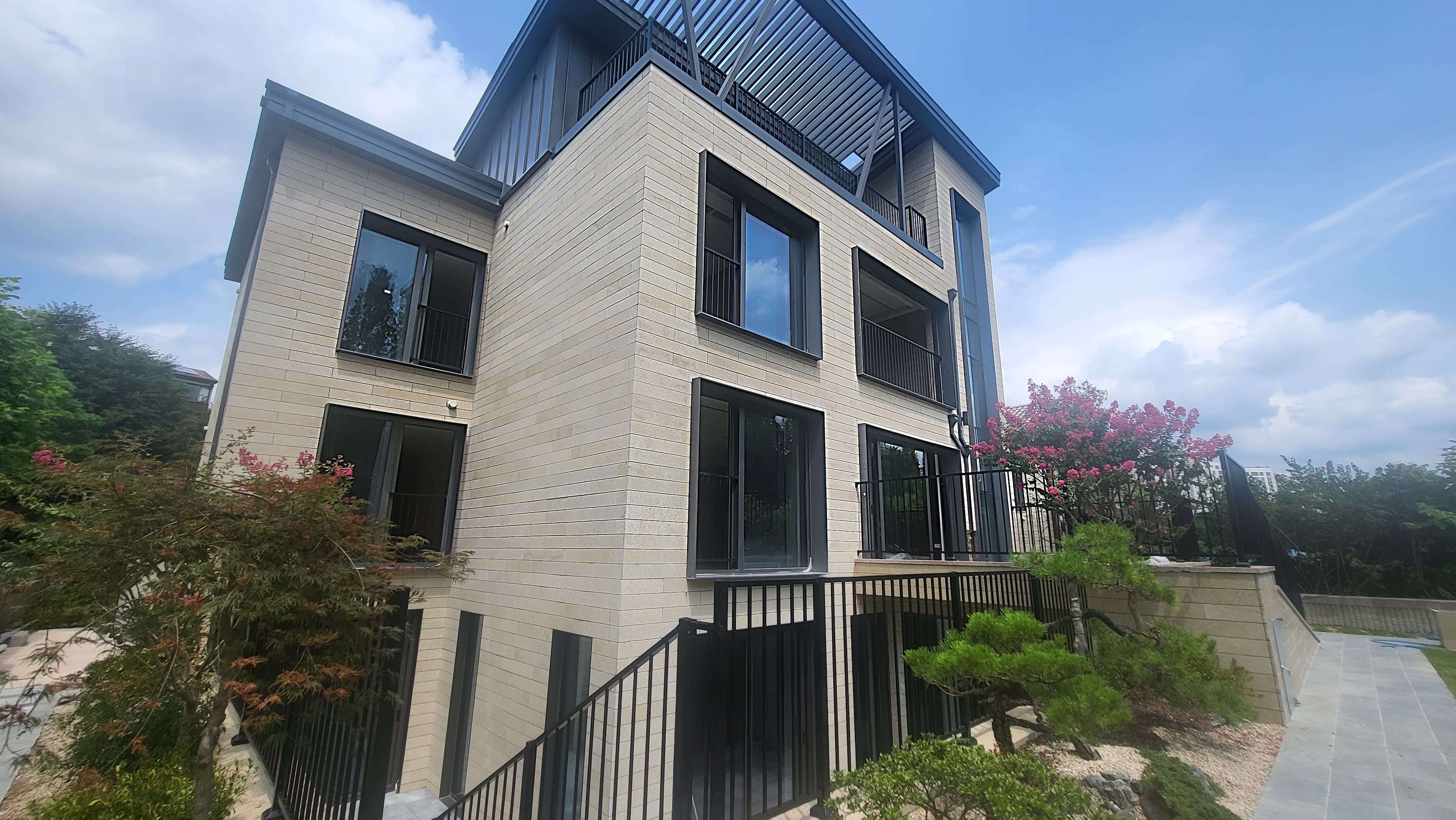 성남시 분당구 백현동 단독주택 이미지